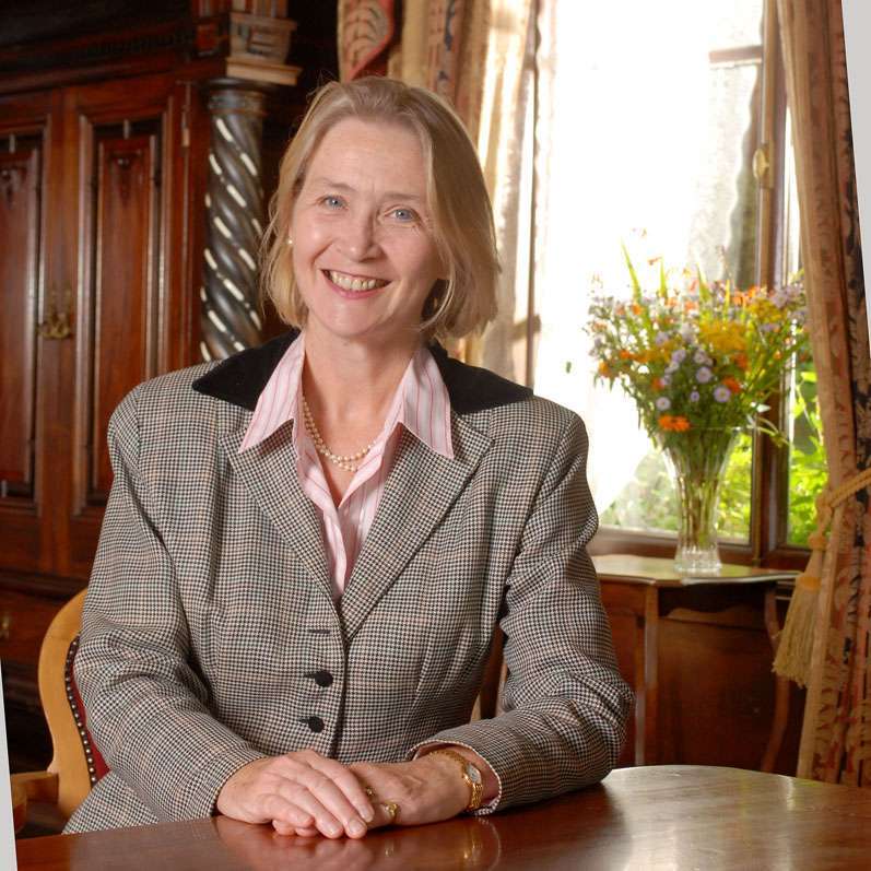 Dr Margaret Mccann