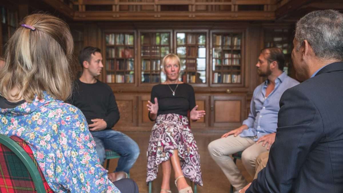 Can You Drink Alcohol On Amoxicillin? Facts & Side Effects